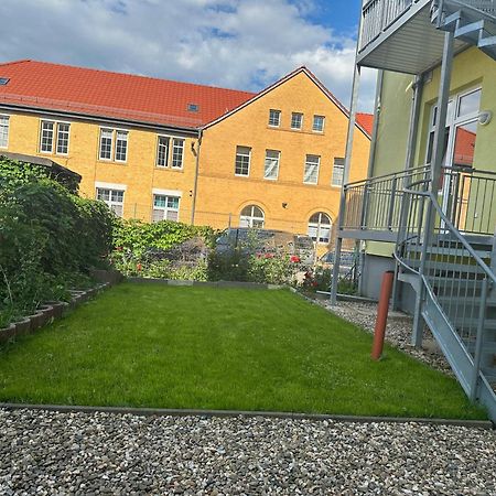 Ueber Den Daechern Von Halle Halle  Esterno foto